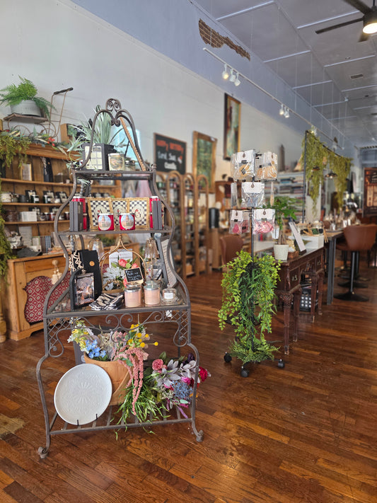 The Artisan & Ember Gallery Candle Bar